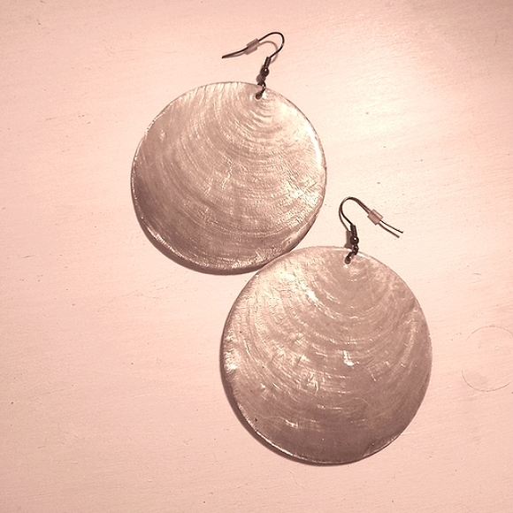 NWT Earrings - Picture 1 of 1